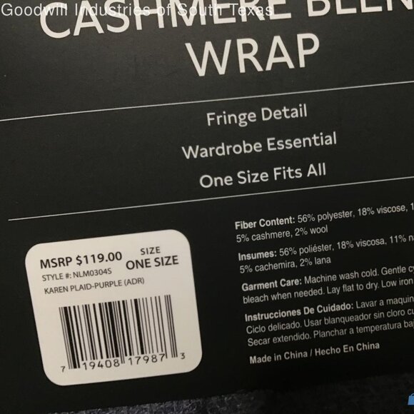 NWT Banana Republic Cashmere Blend Wrap - Picture 5 of 5